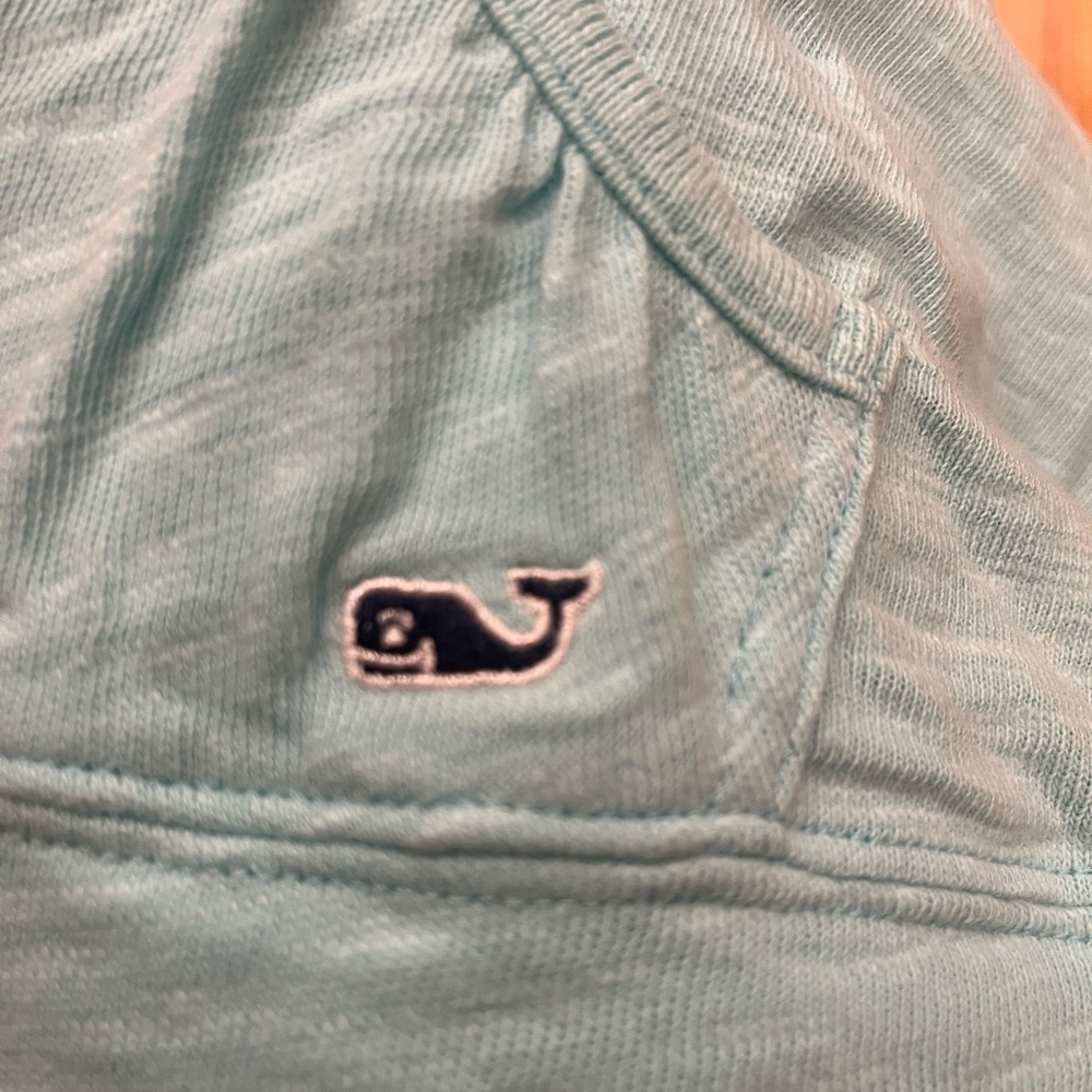 Vineyard Vines Light hooded Tee